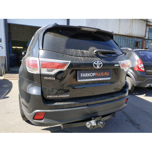 Фаркоп Лидер Плюс на TOYOTA Highlander 2014– Арт. T120-FC (сварной шар)