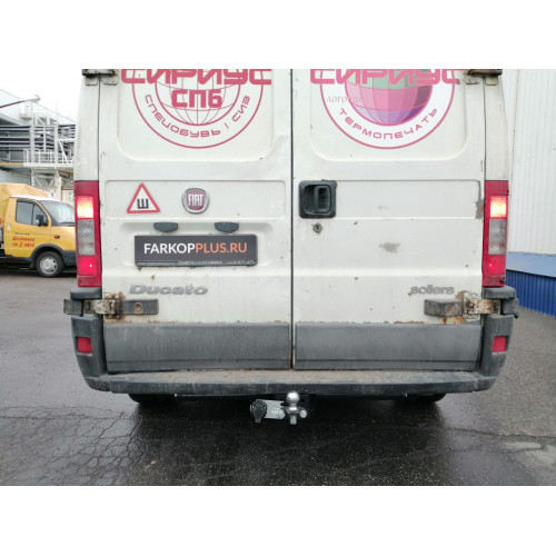 Фаркоп Лидер Плюс на FIAT Ducato 1994–2012 Арт. F202-FC (244 кузов)